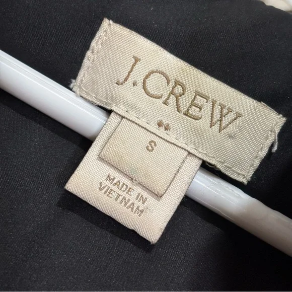 J. Crew Quilted Down Puffer Vest Size Small Black Herringbone - Picture 9 of 9